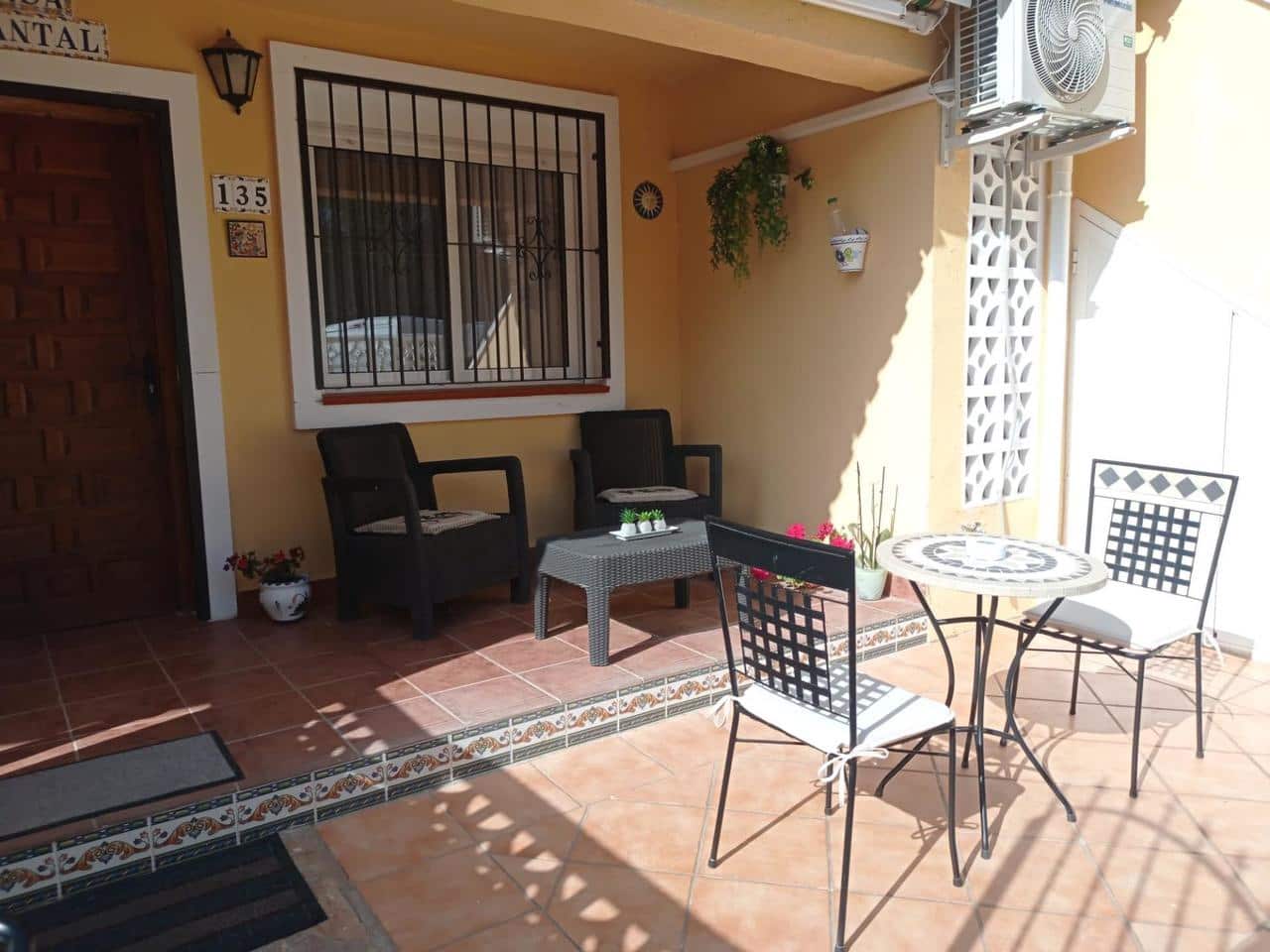 2 sovrum Bungalow till salu i San Miguel de Salinas med pool - 139 000 € (Ref: 9262366)