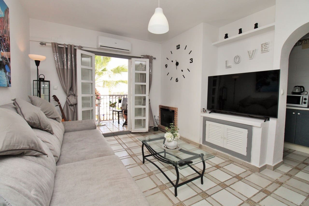 1 slaapkamer Appartement te koop in Villamartin met zwembad - € 129.000 (Ref: 9262373)