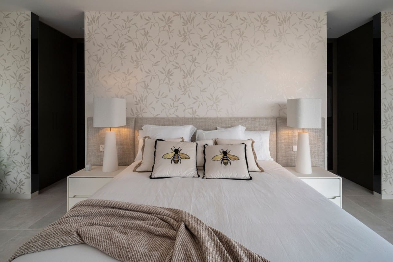 6 soverom Villa til salgs i El Paraiso med svømmebasseng - € 7 200 000 (Ref: 9262374)