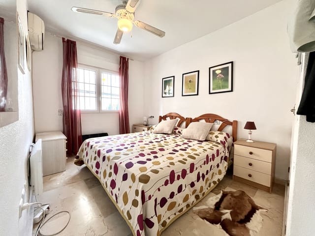 2 bedroom Apartment for sale in Playa Flamenca, Orihuela - € 199,999 (Ref: 9264136)