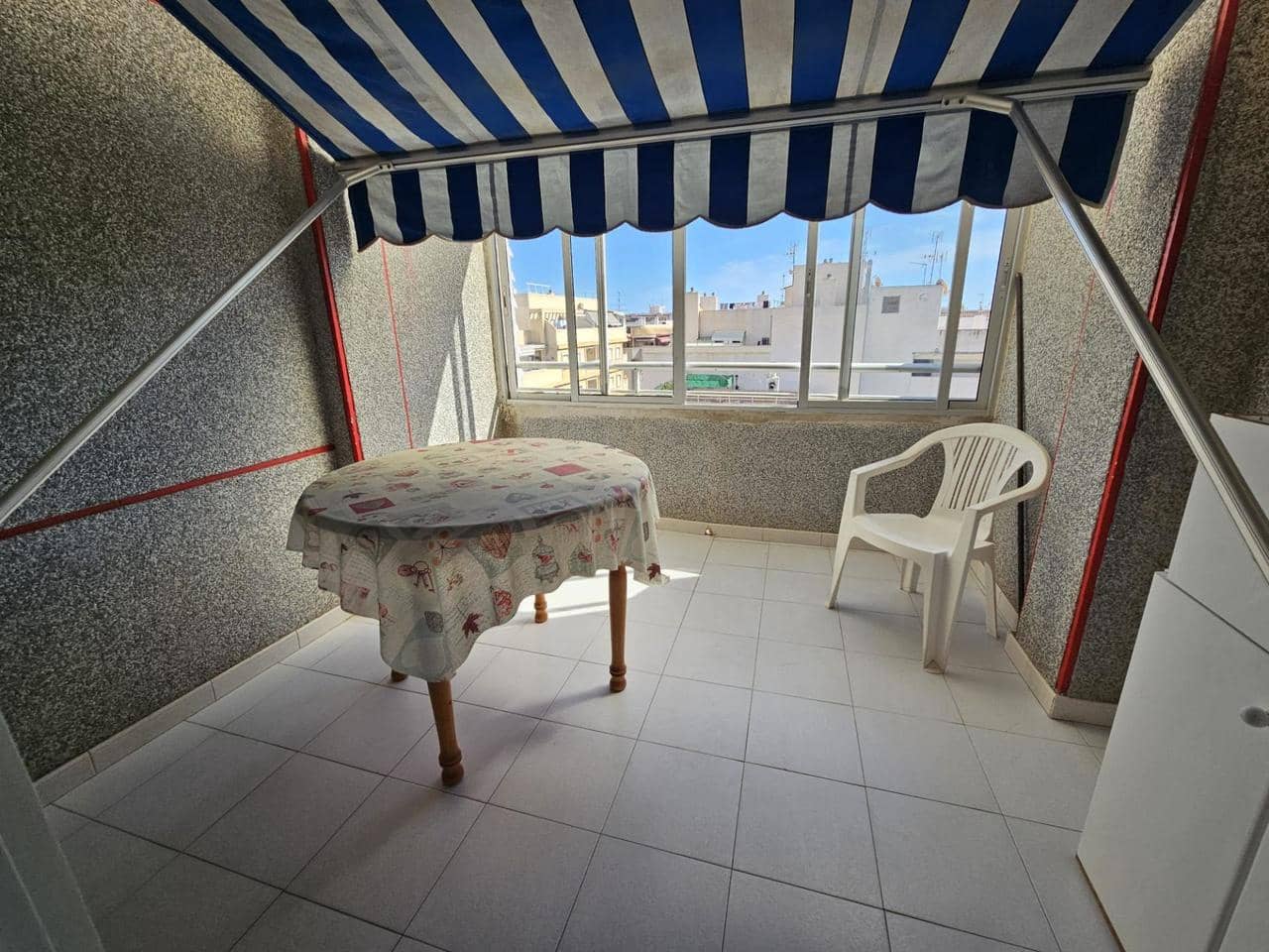 1 Zimmer Apartment zu verkaufen in Torrevieja - 131.000 € (Ref: 9265808)