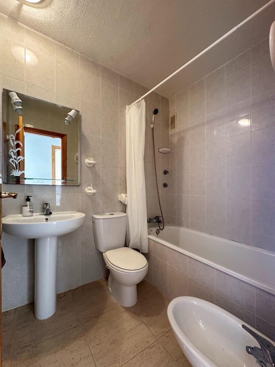 2 bedroom Bungalow for sale in San Miguel de Salinas - € 139,950 (Ref: 9272201)