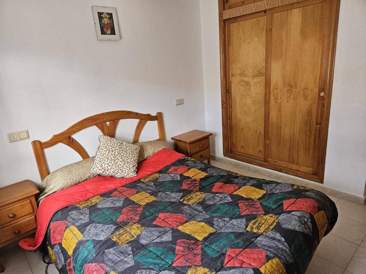 3 bedroom Villa for sale in Orihuela Costa with pool - € 144,000 (Ref: 9275934)