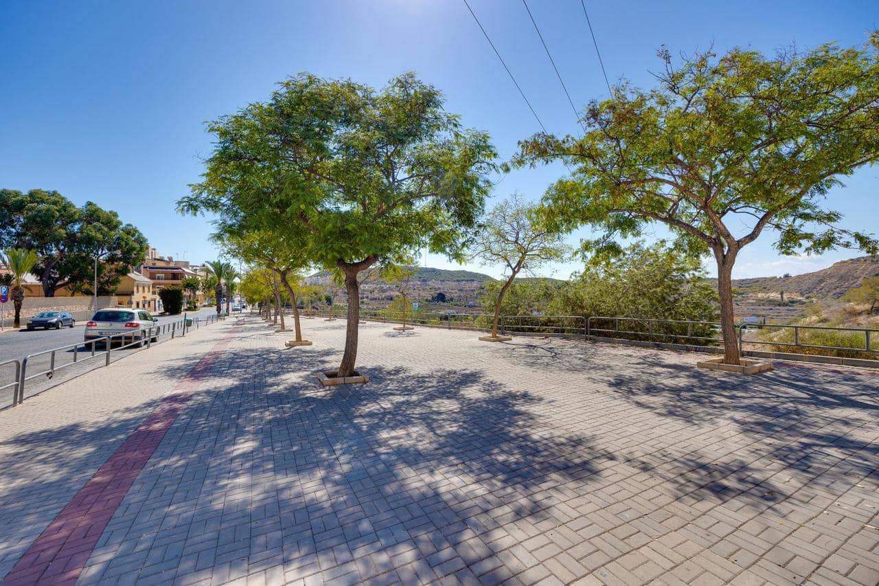 2 chambre Appartement à vendre à Guardamar del Segura - 142 995 € (Ref: 9280909)