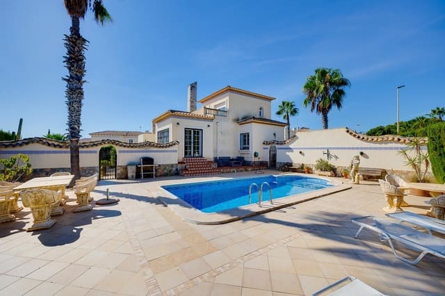 3 soveværelse Villa til salg i Dehesa de Campoamor, Orihuela - € 550.000 (Ref: 9280911)