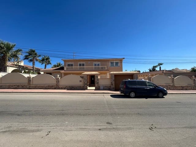 6 camera da letto Villa in vendita in Ciudad Quesada, Rojales con piscina - 695.000 € (Rif: 9284969)