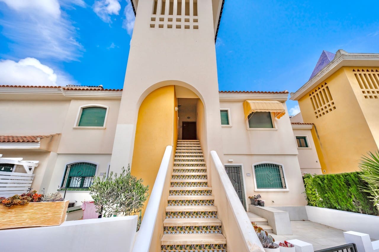 2 quarto Apartamento para venda em Ciudad Quesada com piscina - 195 000 € (Ref: 9284971)