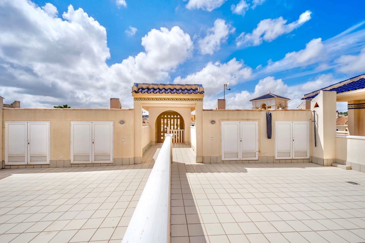 2 quarto Apartamento para venda em Ciudad Quesada com piscina - 195 000 € (Ref: 9284971)