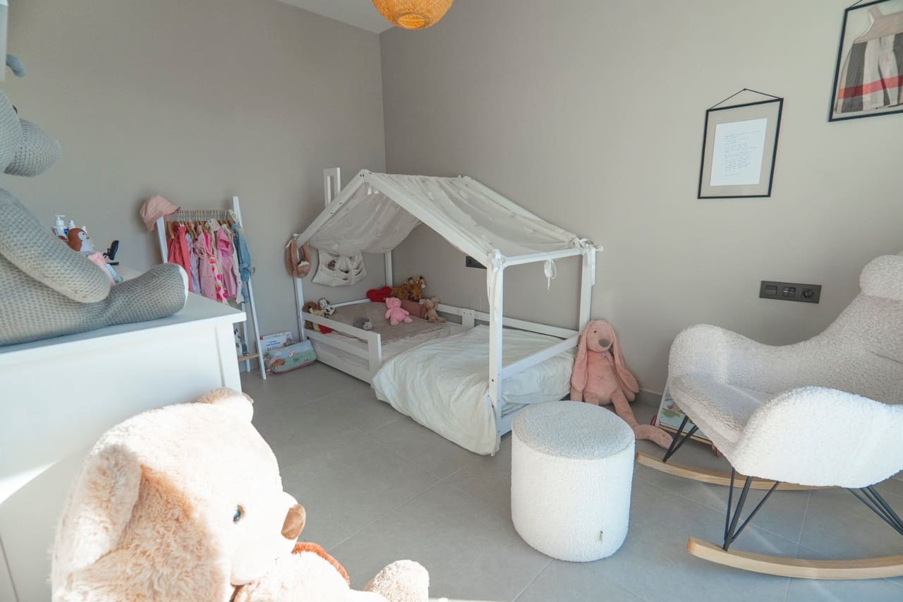 4 slaapkamer Villa te koop in Ciudad Quesada met zwembad - € 699.950 (Ref: 9284974)