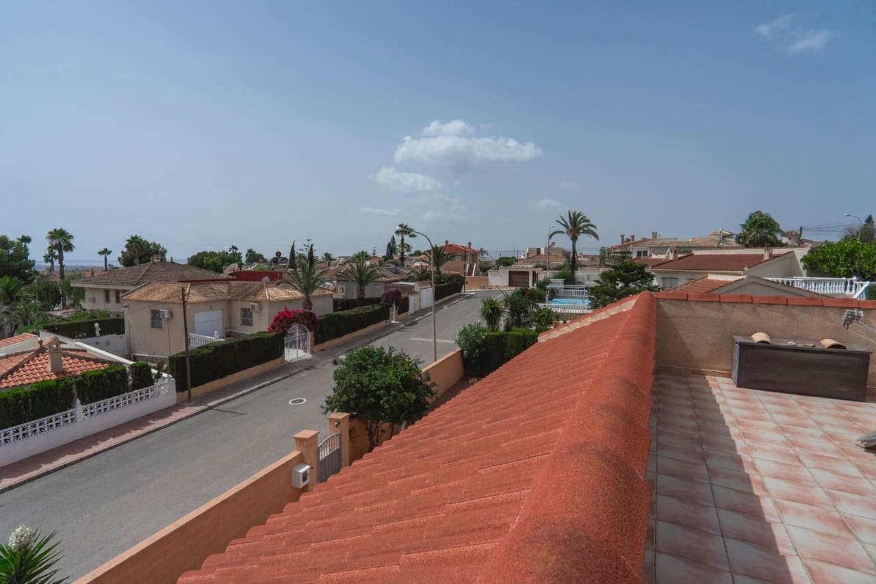 3 quarto Moradia para venda em Ciudad Quesada com piscina - 449 950 € (Ref: 9284975)