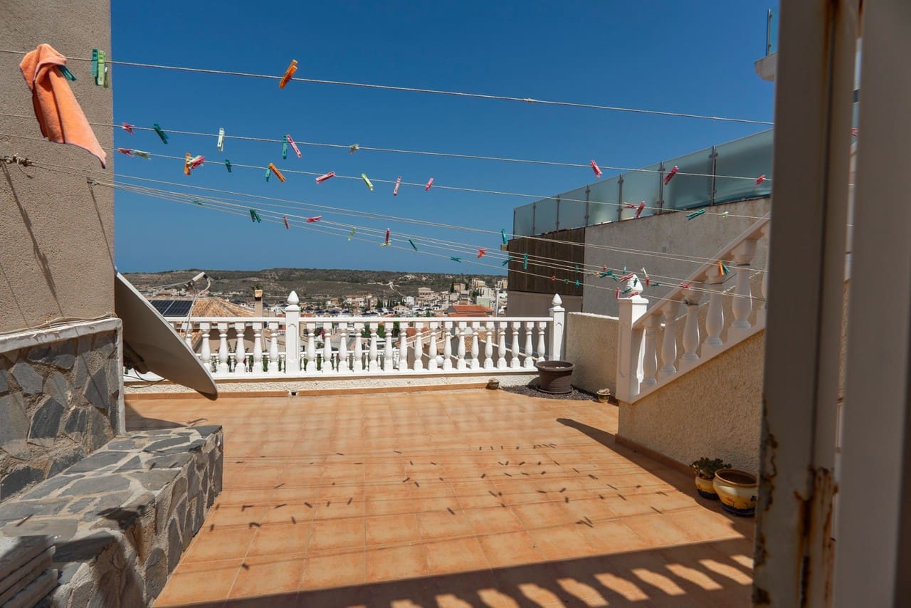 3 bedroom Villa for sale in Ciudad Quesada - € 299,950 (Ref: 9284976)