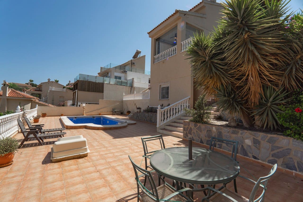 3 bedroom Villa for sale in Ciudad Quesada - € 299,950 (Ref: 9284976)