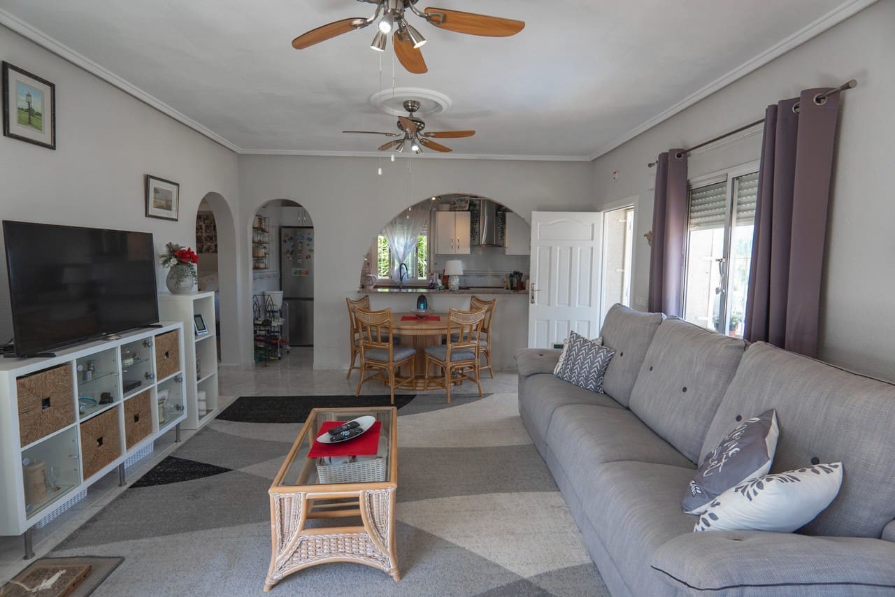 3 bedroom Villa for sale in Ciudad Quesada - € 299,950 (Ref: 9284976)