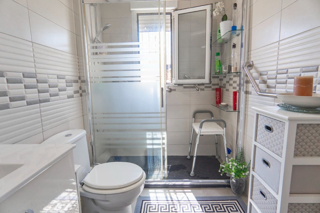 3 bedroom Villa for sale in Ciudad Quesada - € 299,950 (Ref: 9284976)