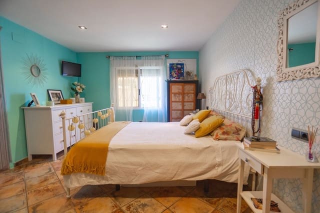4 makuuhuone Huvila myytävänä paikassa Ciudad Quesada, Rojales mukana uima-altaan - 415 000 € (Ref: 9284983)