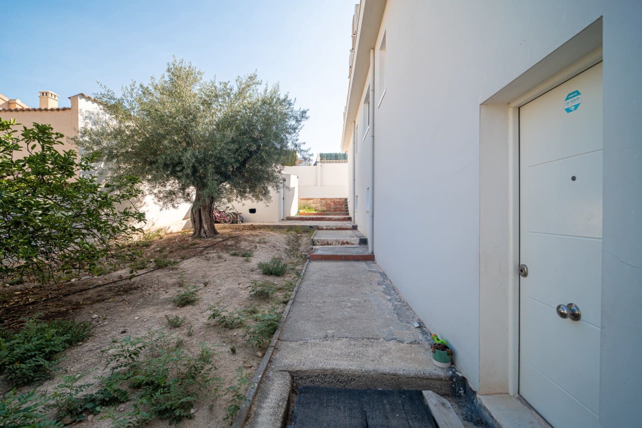 4 makuuhuone Huvila myytävänä paikassa Ciudad Quesada mukana uima-altaan - 549 950 € (Ref: 9284984)