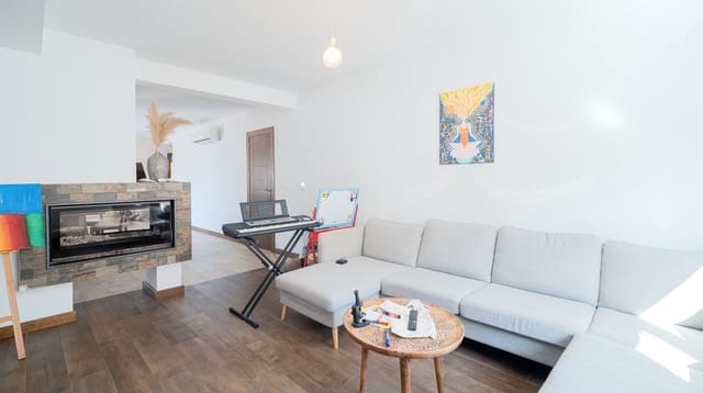 4 makuuhuone Huvila myytävänä paikassa Ciudad Quesada, Rojales mukana uima-altaan - 549 950 € (Ref: 9284984)