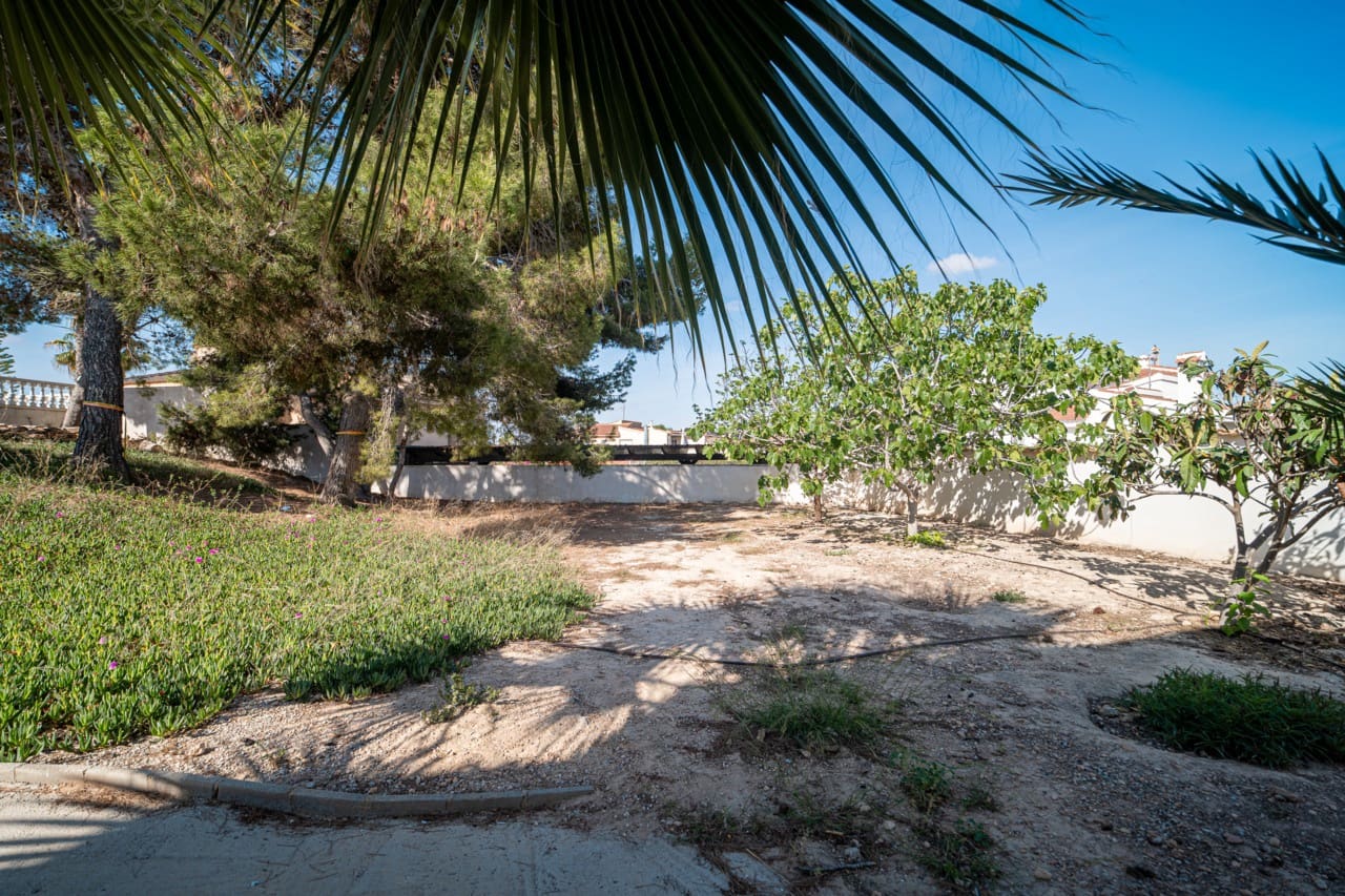 4 makuuhuone Huvila myytävänä paikassa Ciudad Quesada mukana uima-altaan - 549 950 € (Ref: 9284984)