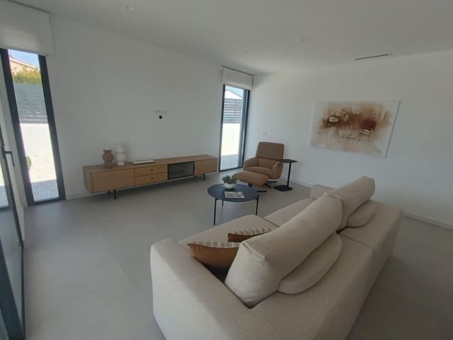 Chalet de 3 habitaciones en Ciudad Quesada, Rojales en venta con piscina - 690.000 € (Ref: 9284985)