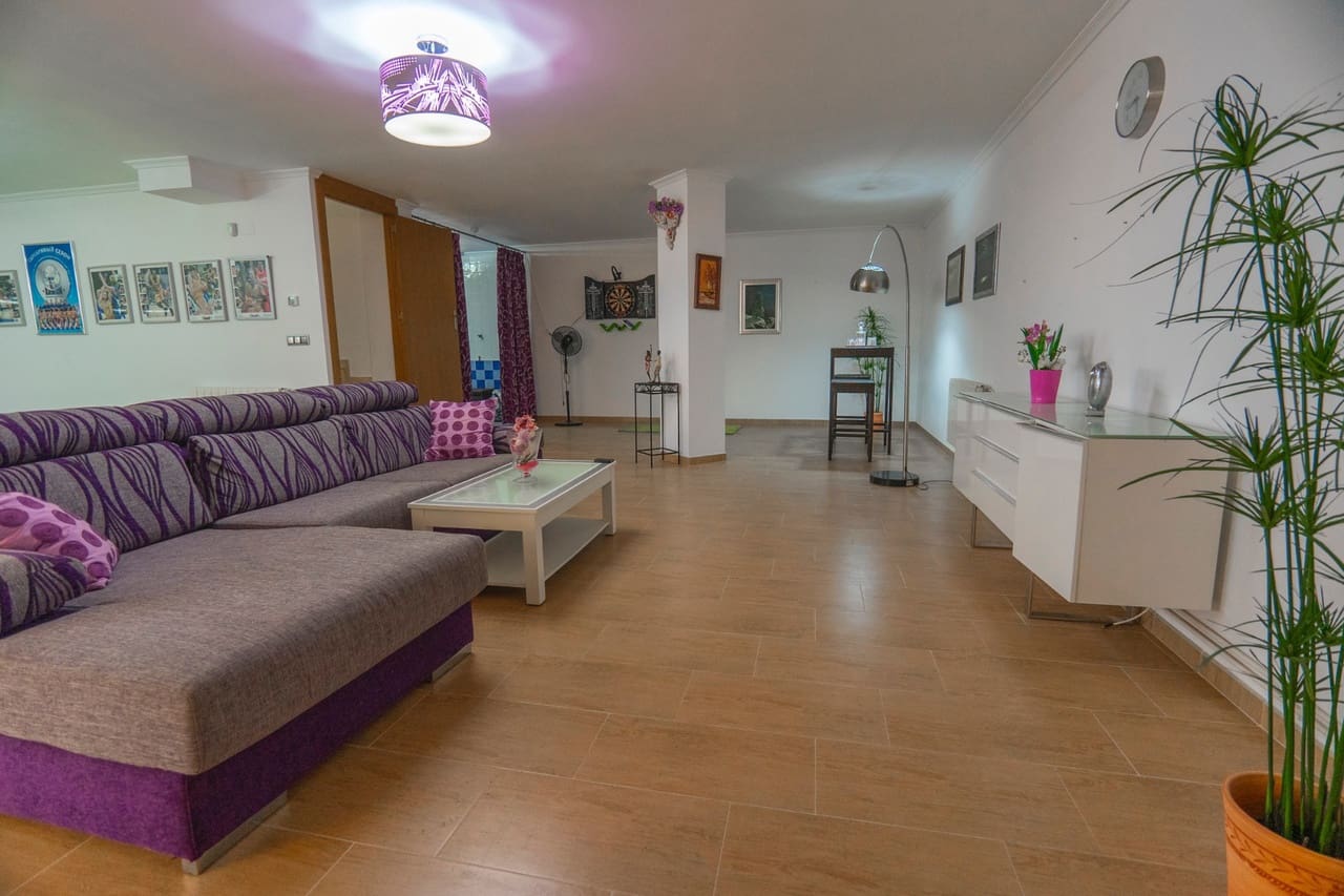 Chalet de 3 habitaciones en Ciudad Quesada en venta con piscina - 749.000 € (Ref: 9284986)