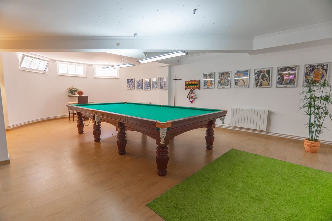 Chalet de 3 habitaciones en Ciudad Quesada en venta con piscina - 749.000 € (Ref: 9284986)