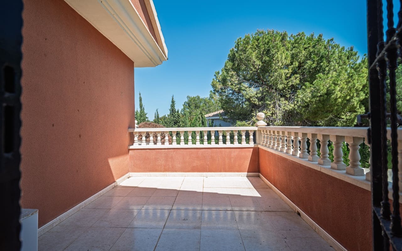 Chalet de 4 habitaciones en Ciudad Quesada en venta con piscina - 1.099.000 € (Ref: 9284987)