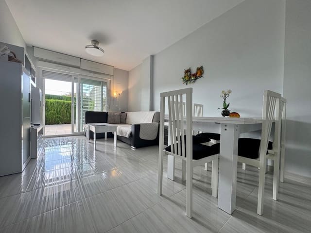 2 sovrum Lägenhet till salu i Punta Prima, Orihuela med pool - 225 000 € (Ref: 9284988)