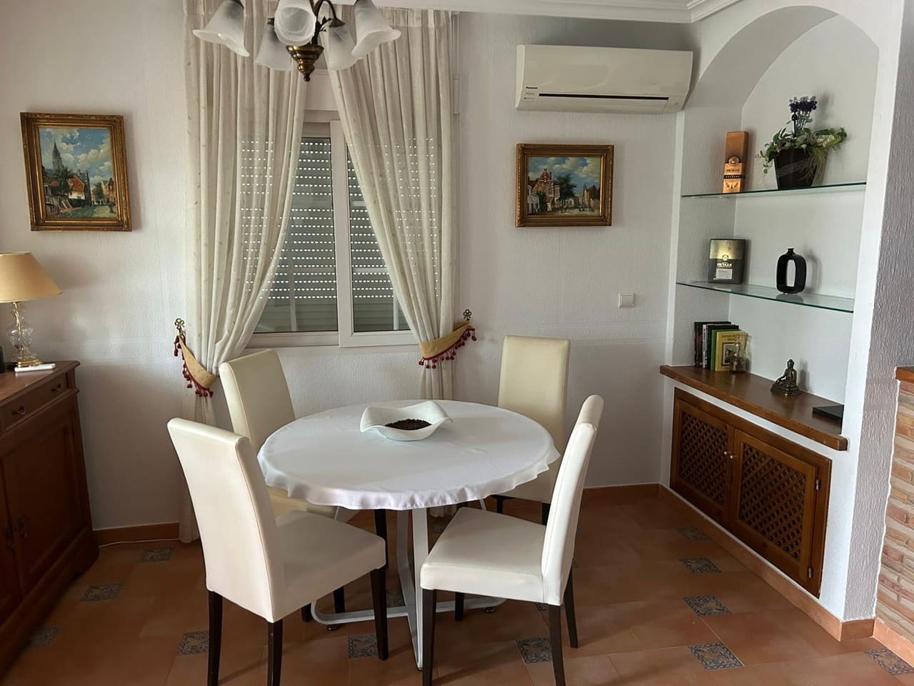 3 bedroom Villa for sale in Villamartin with pool - € 369,000 (Ref: 9284994)