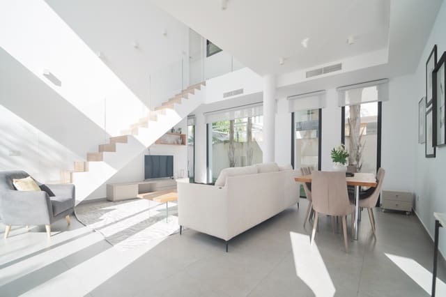 3 makuuhuone Huvila myytävänä paikassa Ciudad Quesada, Rojales mukana uima-altaan - 650 000 € (Ref: 9284997)