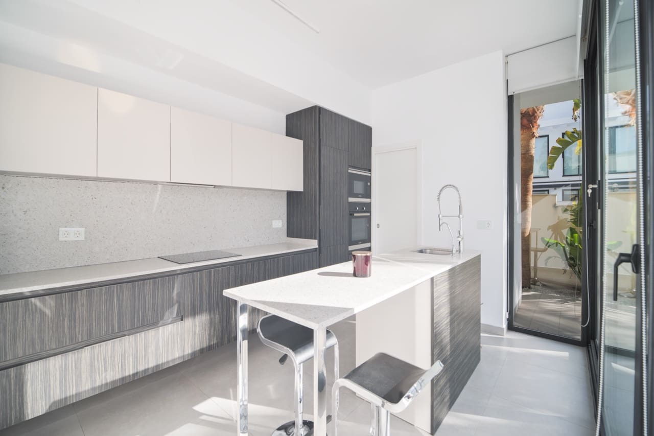 3 makuuhuone Huvila myytävänä paikassa Ciudad Quesada mukana uima-altaan - 650 000 € (Ref: 9284997)