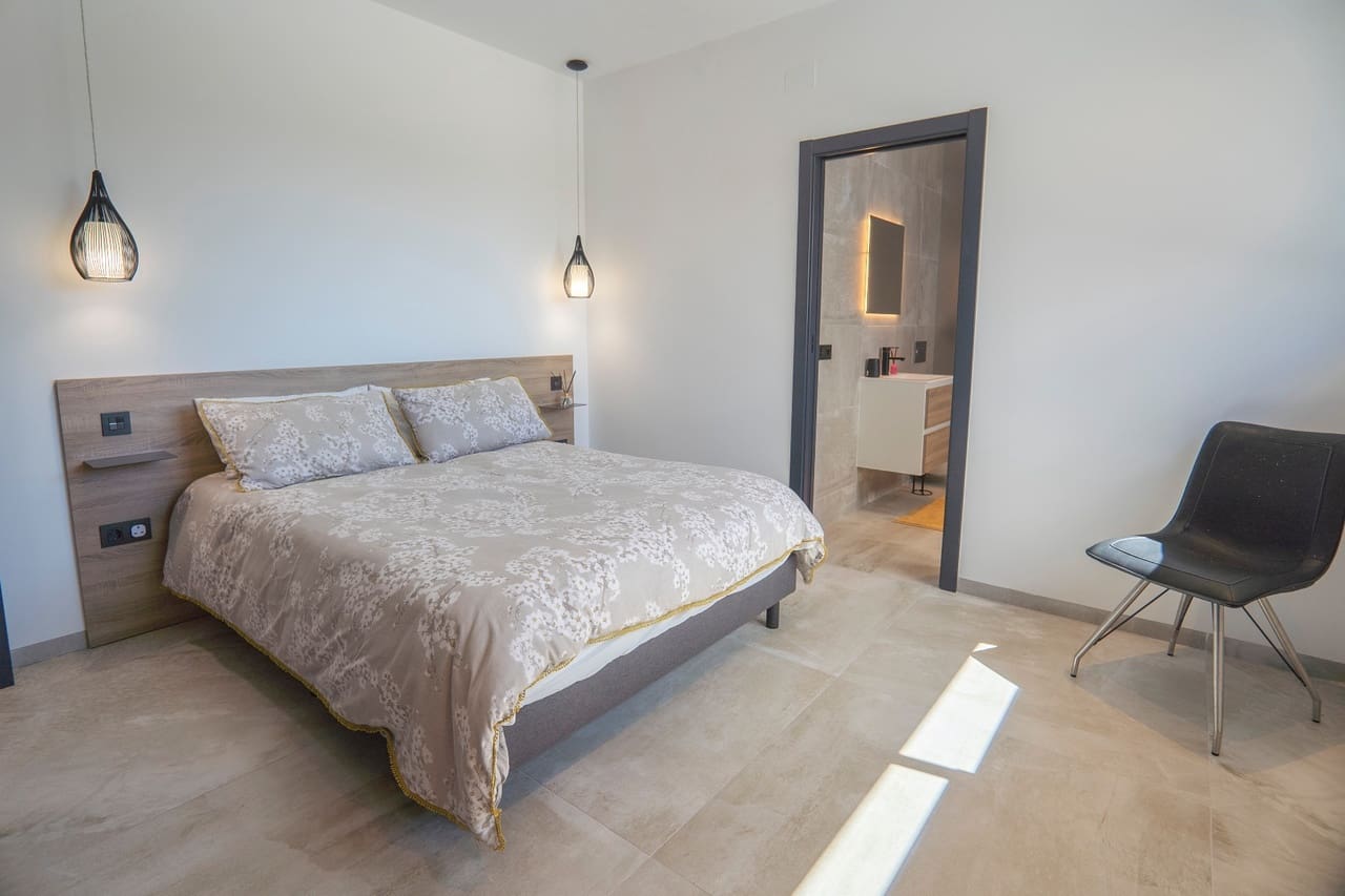 Chalet de 5 habitaciones en Ciudad Quesada en venta con piscina - 795.000 € (Ref: 9285005)