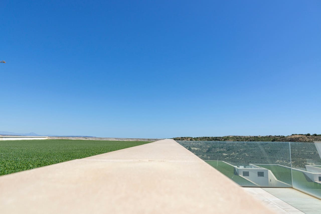 4 slaapkamer Villa te koop in Ciudad Quesada met zwembad - € 499.000 (Ref: 9285008)