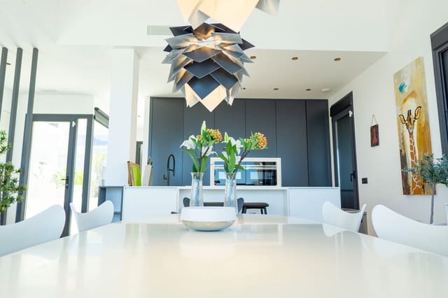 4 slaapkamer Villa te koop in Ciudad Quesada, Rojales met zwembad - € 499.000 (Ref: 9285008)