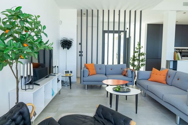 4 slaapkamer Villa te koop in Ciudad Quesada, Rojales met zwembad - € 499.000 (Ref: 9285008)