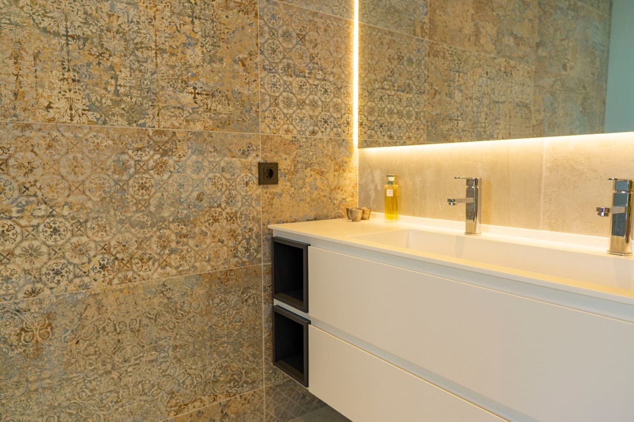 4 slaapkamer Villa te koop in Ciudad Quesada met zwembad - € 499.000 (Ref: 9285008)