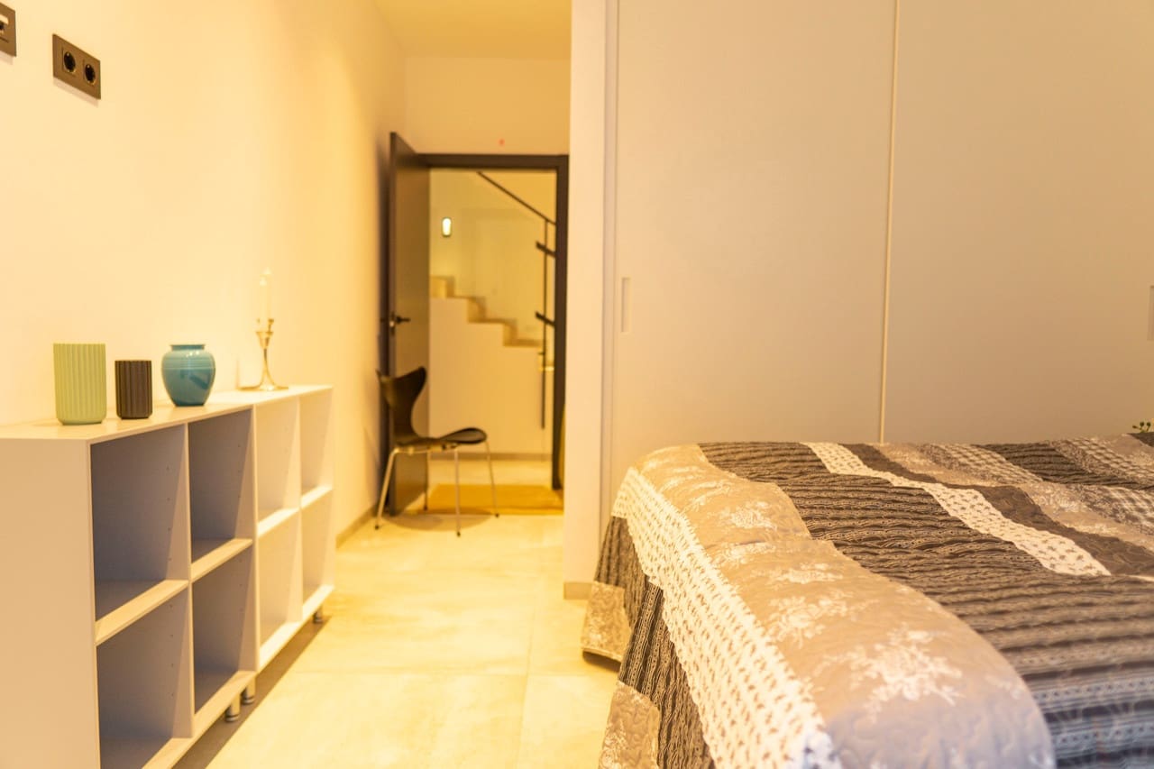 4 slaapkamer Villa te koop in Ciudad Quesada met zwembad - € 499.000 (Ref: 9285008)