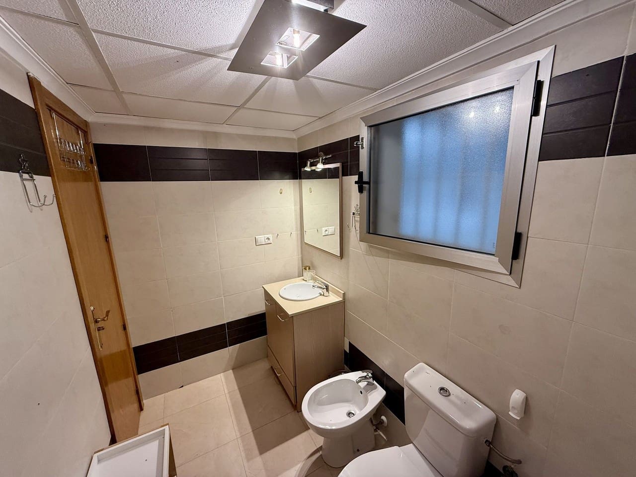 2 bedroom Apartment for sale in Torrevieja - € 169,000 (Ref: 9285013)