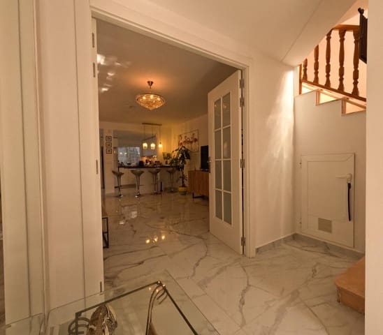 4 soveværelse Byhus til salg i El Molino, Torrevieja - € 249.900 (Ref: 9285014)