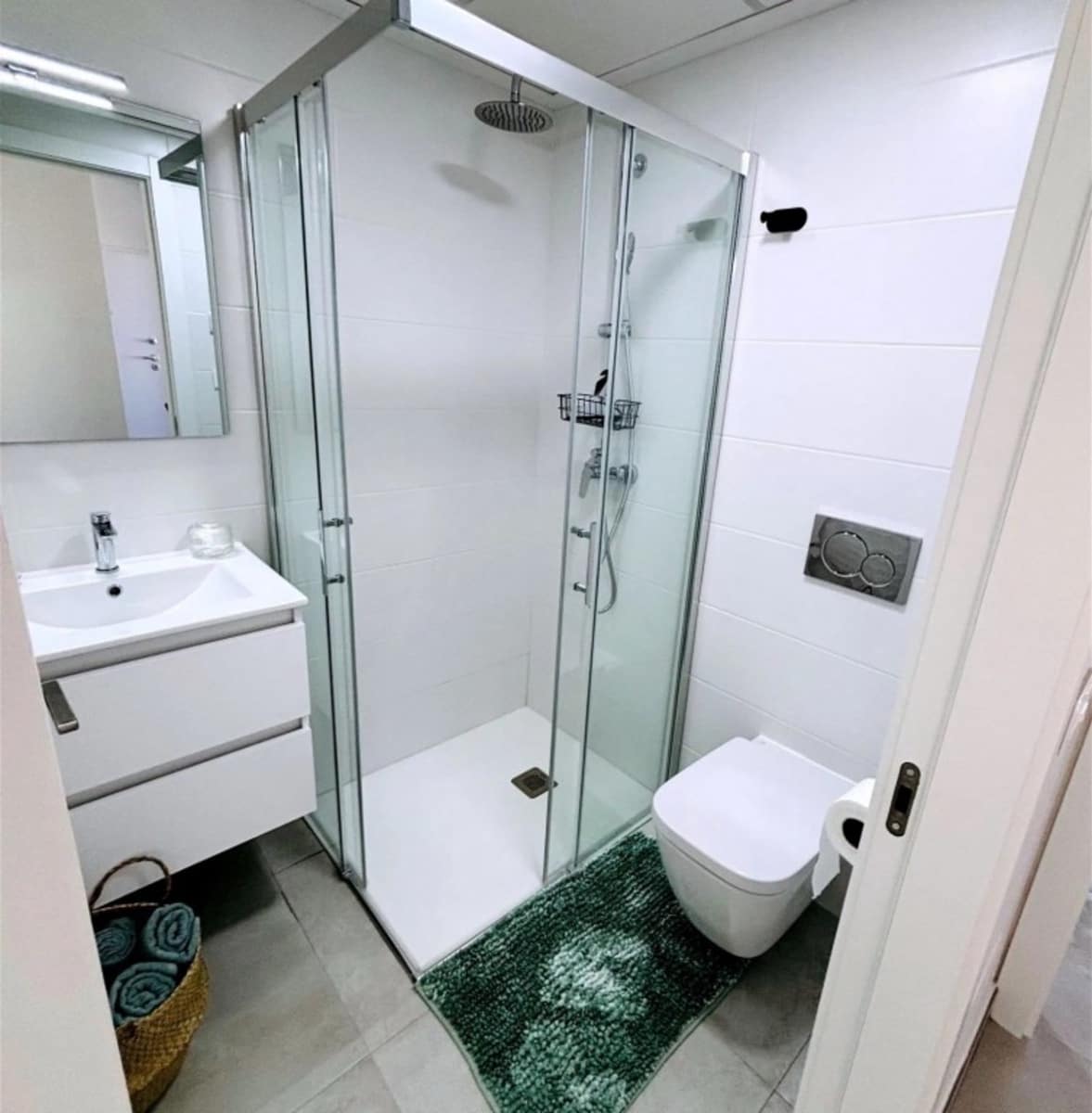 2 slaapkamer Appartement te koop in Filipinas - € 285.000 (Ref: 9285022)