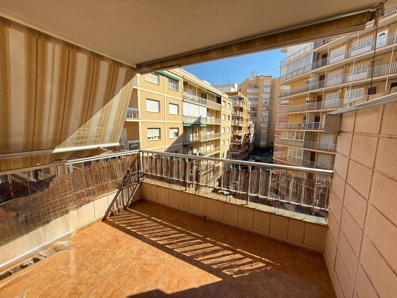 3 chambre Appartement à vendre à Torrevieja - 219 900 € (Ref: 9288096)