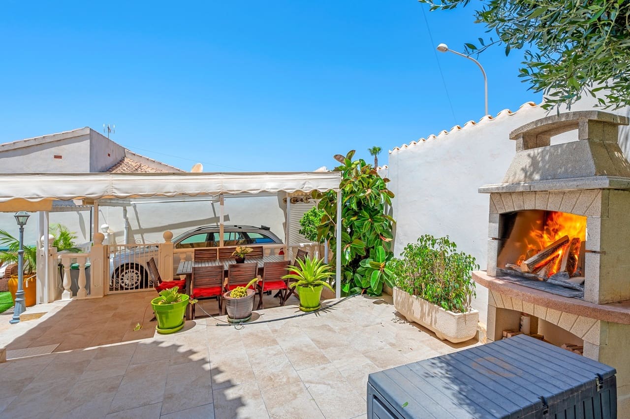 3 soverom Villa til salgs i Ciudad Quesada med svømmebasseng - € 460 000 (Ref: 9294530)