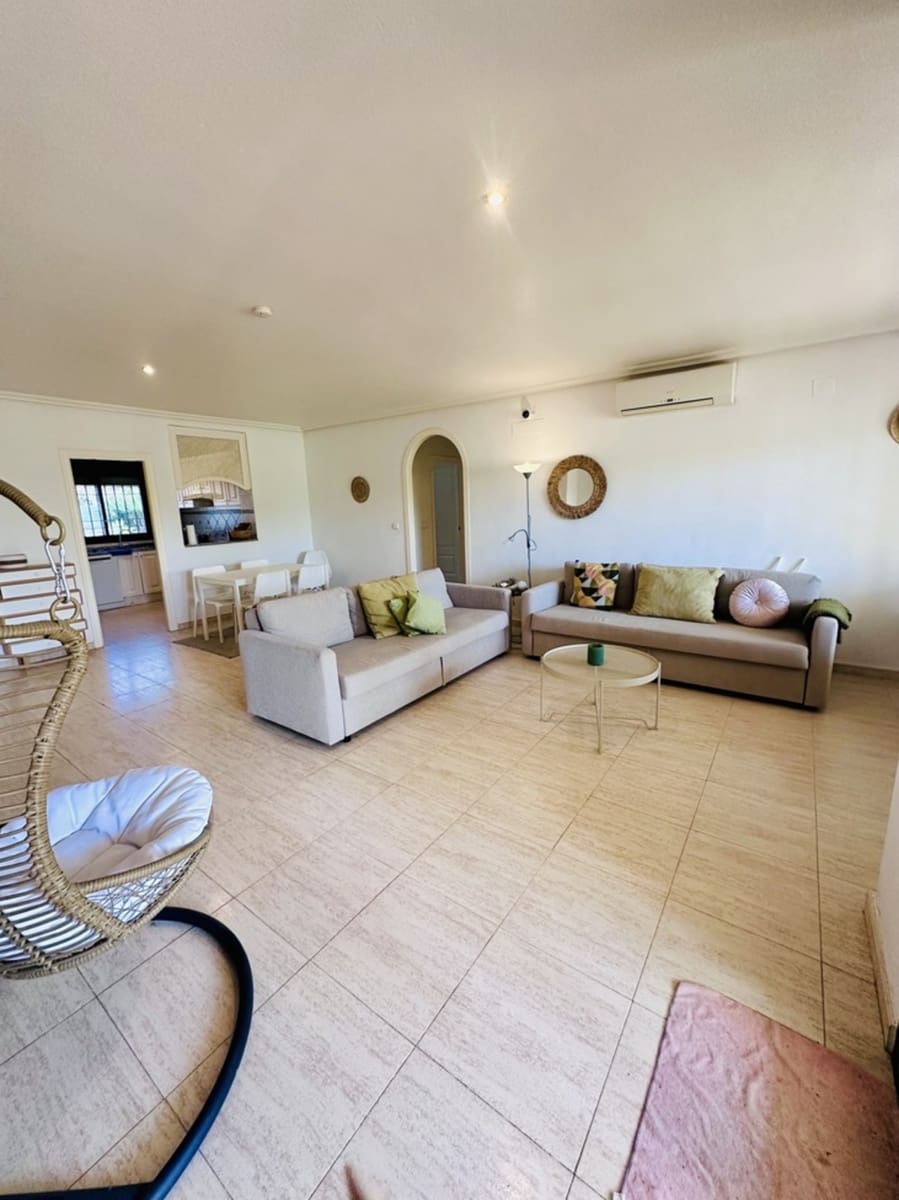 2 slaapkamer Appartement te koop in Orihuela Costa met zwembad - € 199.000 (Ref: 9297183)