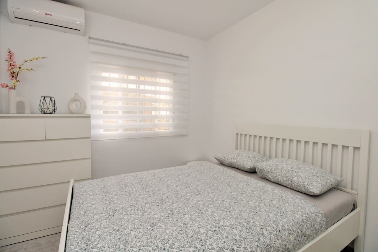 4 Zimmer Villa zu verkaufen in Villamartin mit Pool - 379.000 € (Ref: 9297184)