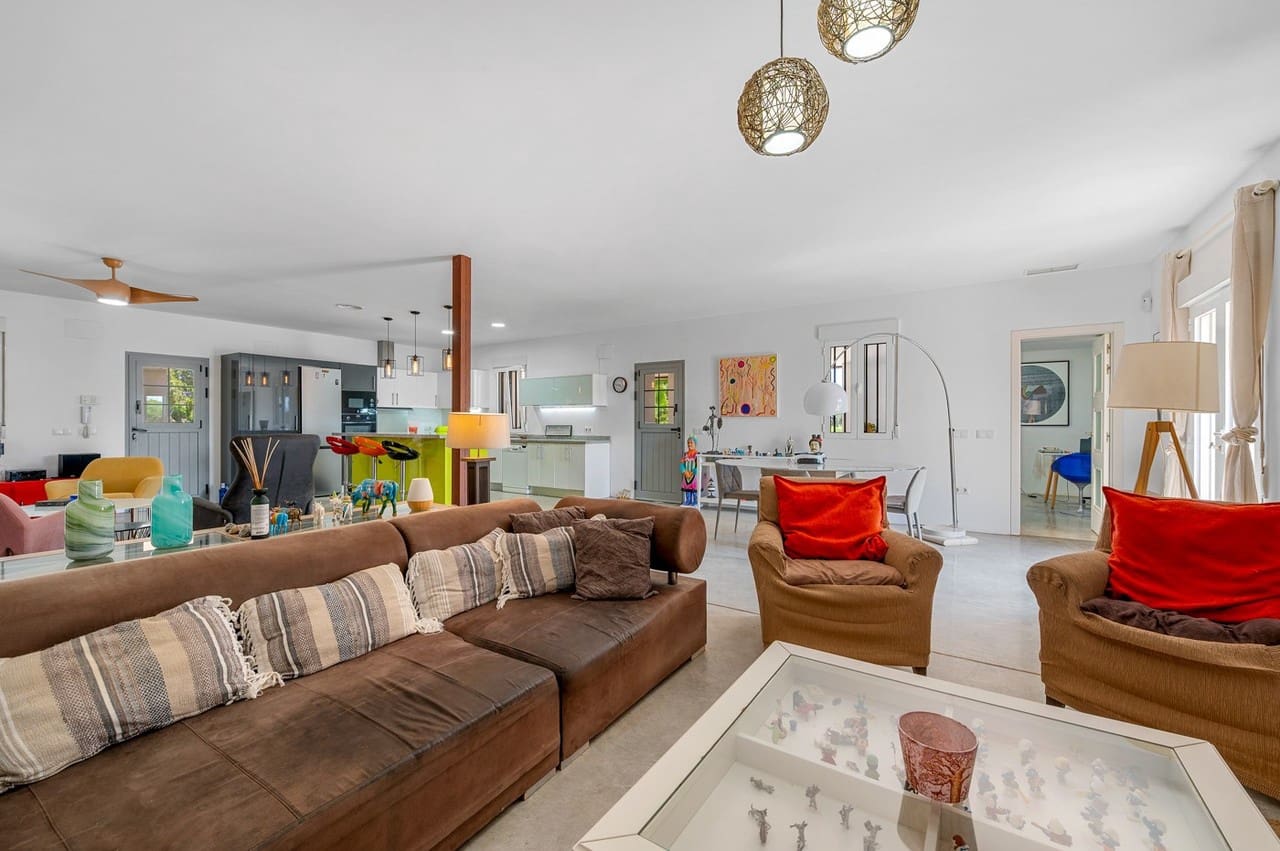 5 soverom Finca/Herregård til salgs i Elche / Elx med svømmebasseng - € 610 000 (Ref: 9300722)