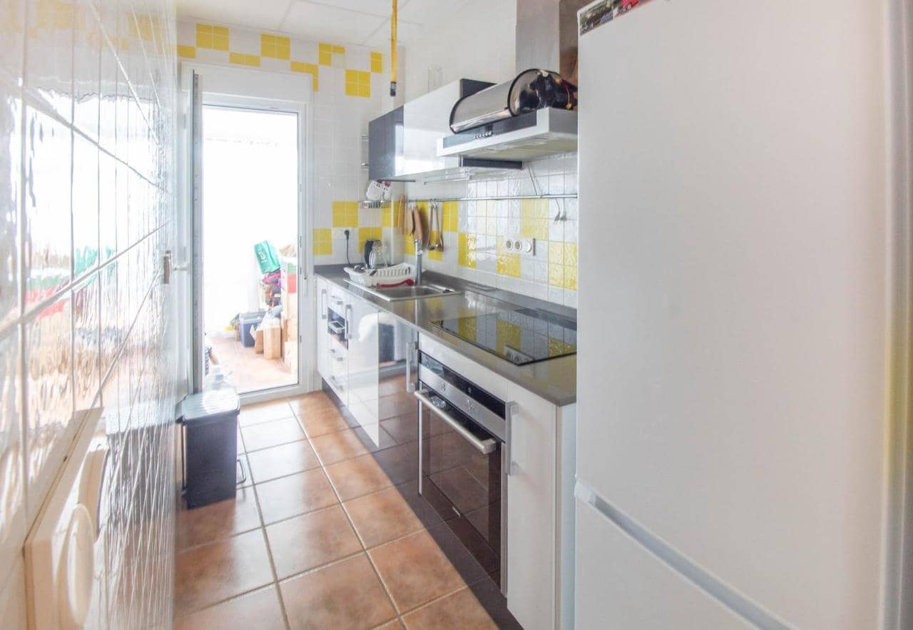 Casa de 2 habitaciones en Pilar de la Horadada en venta con piscina - 229.900 € (Ref: 9300724)