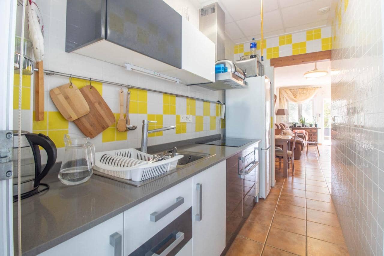 Casa de 2 habitaciones en Pilar de la Horadada en venta con piscina - 229.900 € (Ref: 9300724)