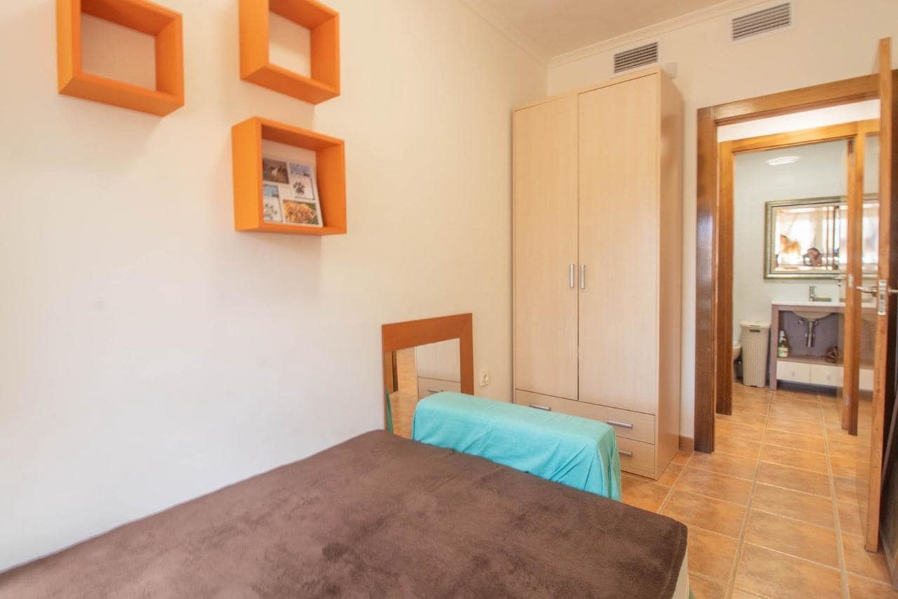 Casa de 2 habitaciones en Pilar de la Horadada en venta con piscina - 229.900 € (Ref: 9300724)