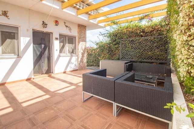 Casa de 2 habitaciones en Pilar de la Horadada ciudad, Pilar de la Horadada en venta con piscina - 229.900 € (Ref: 9300724)