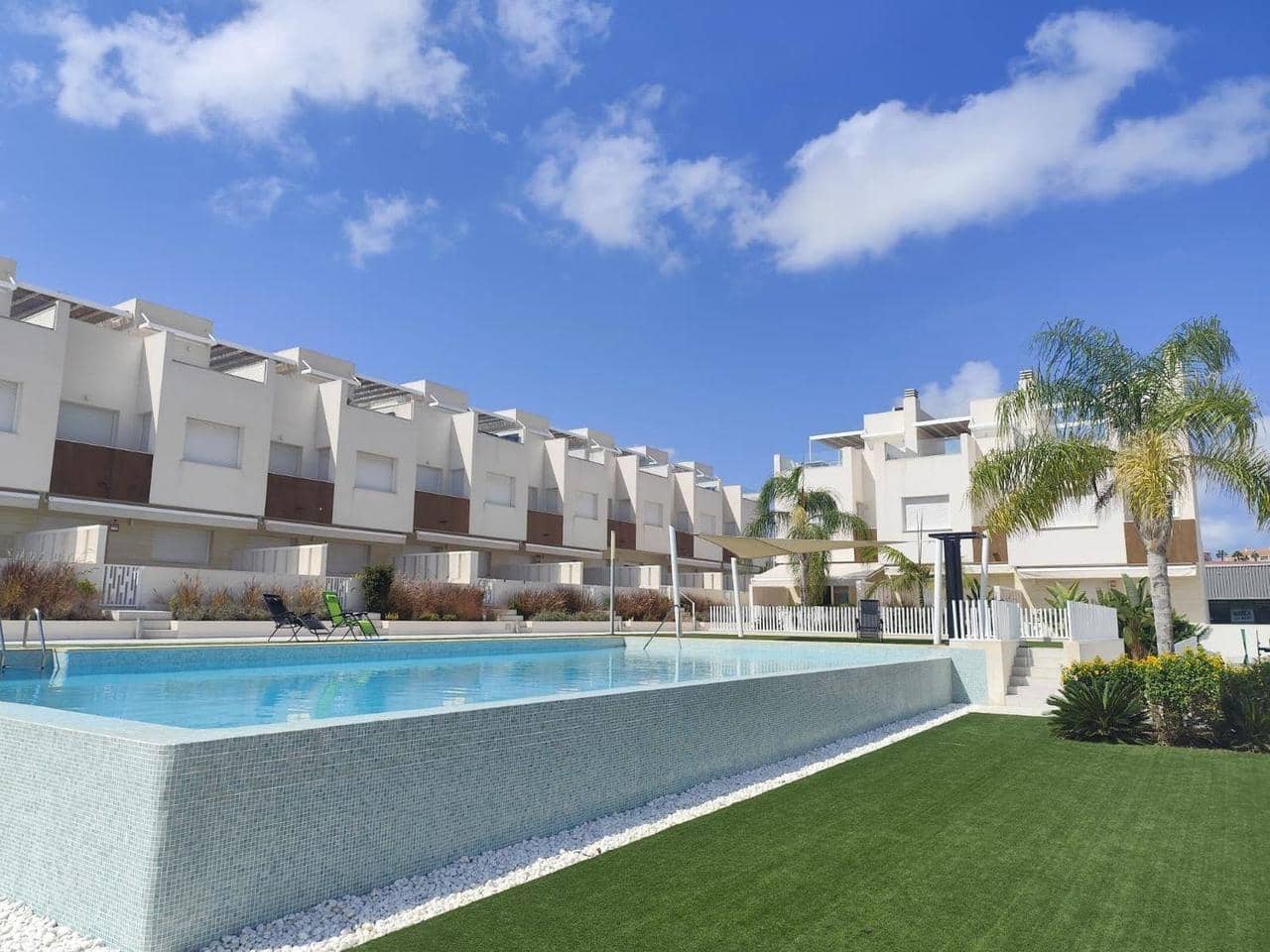 2 camera da letto Casa in vendita in Torrevieja con piscina - 365.000 € (Rif: 9300726)