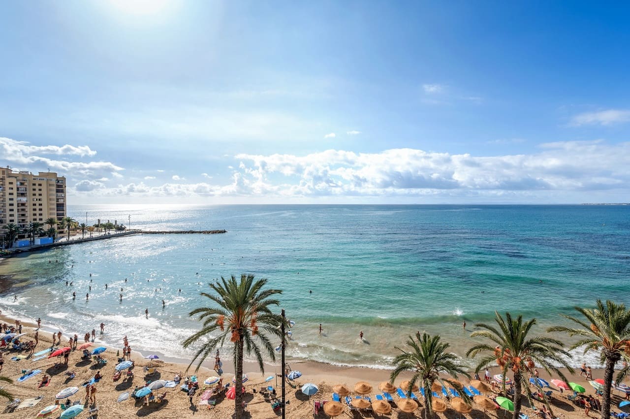 3 soveværelse Lejlighed til salg i Torrevieja med garage - € 475.000 (Ref: 9305084)